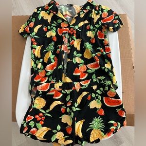 Tropical co-ord set . Button up shirt and shorts